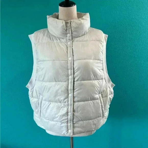 aerie Jackets & Blazers - Offline by aerie light blue silver looking puffed vest in size xl